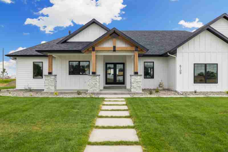 Building Your Dream Home with Custom Home Builders in Billings, MT